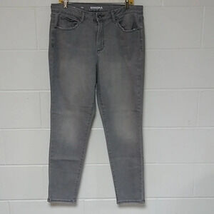 SONOMA CURVY SKINNY, STRETCH, GREY DENIM, 5 POCKET JEAN 14